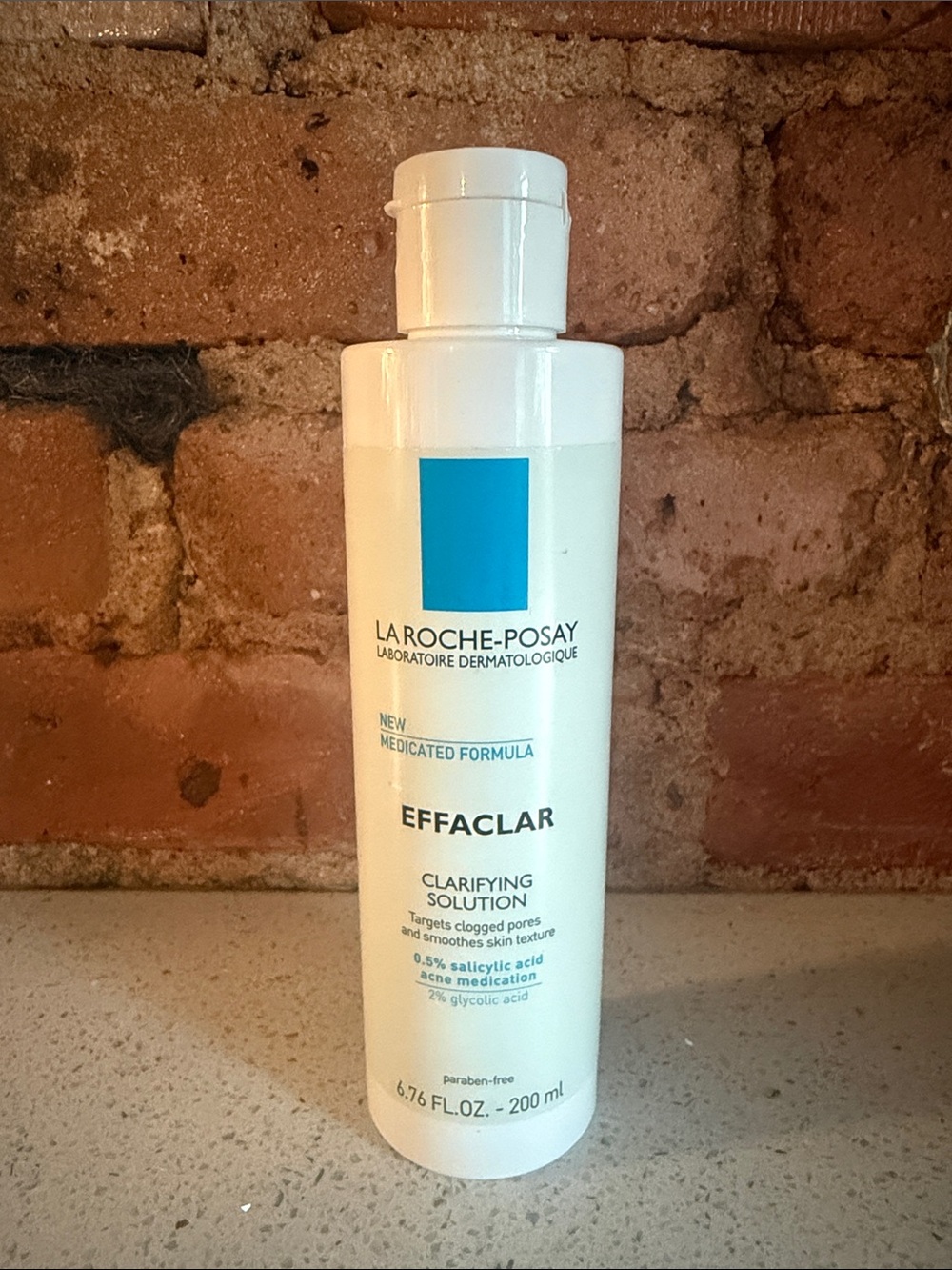 Effaclar Clarifying Solution - White